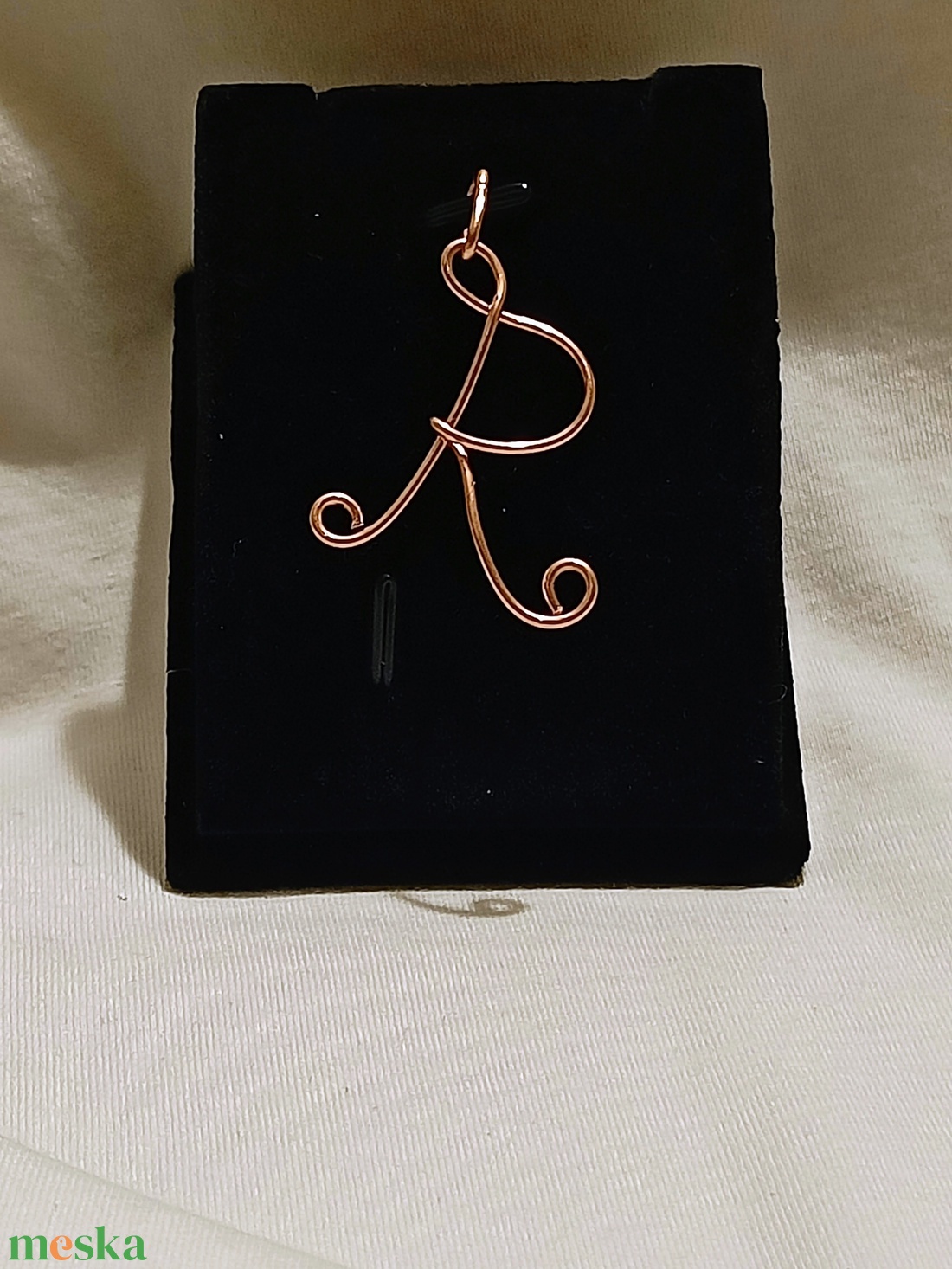 Monogram medál – 3. kép